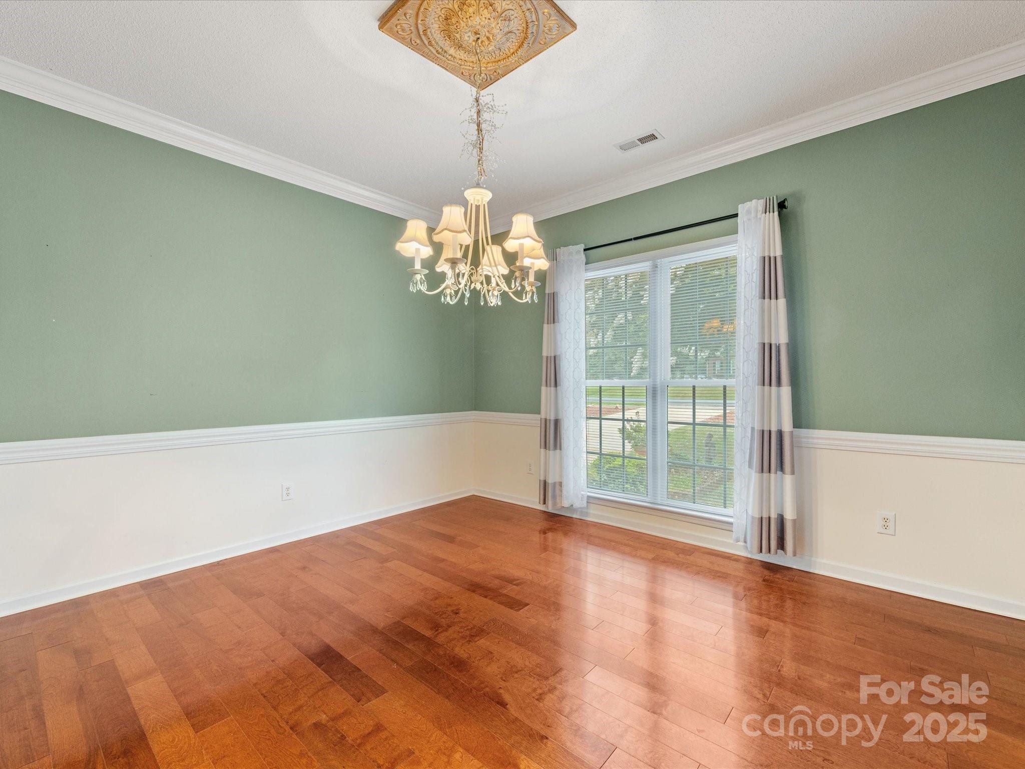 15139 Wiltshire Manor Drive