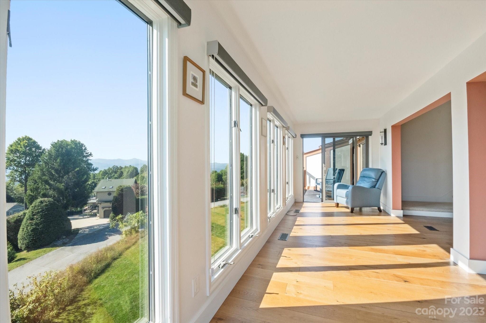 Fleetwood Plaza - Residential