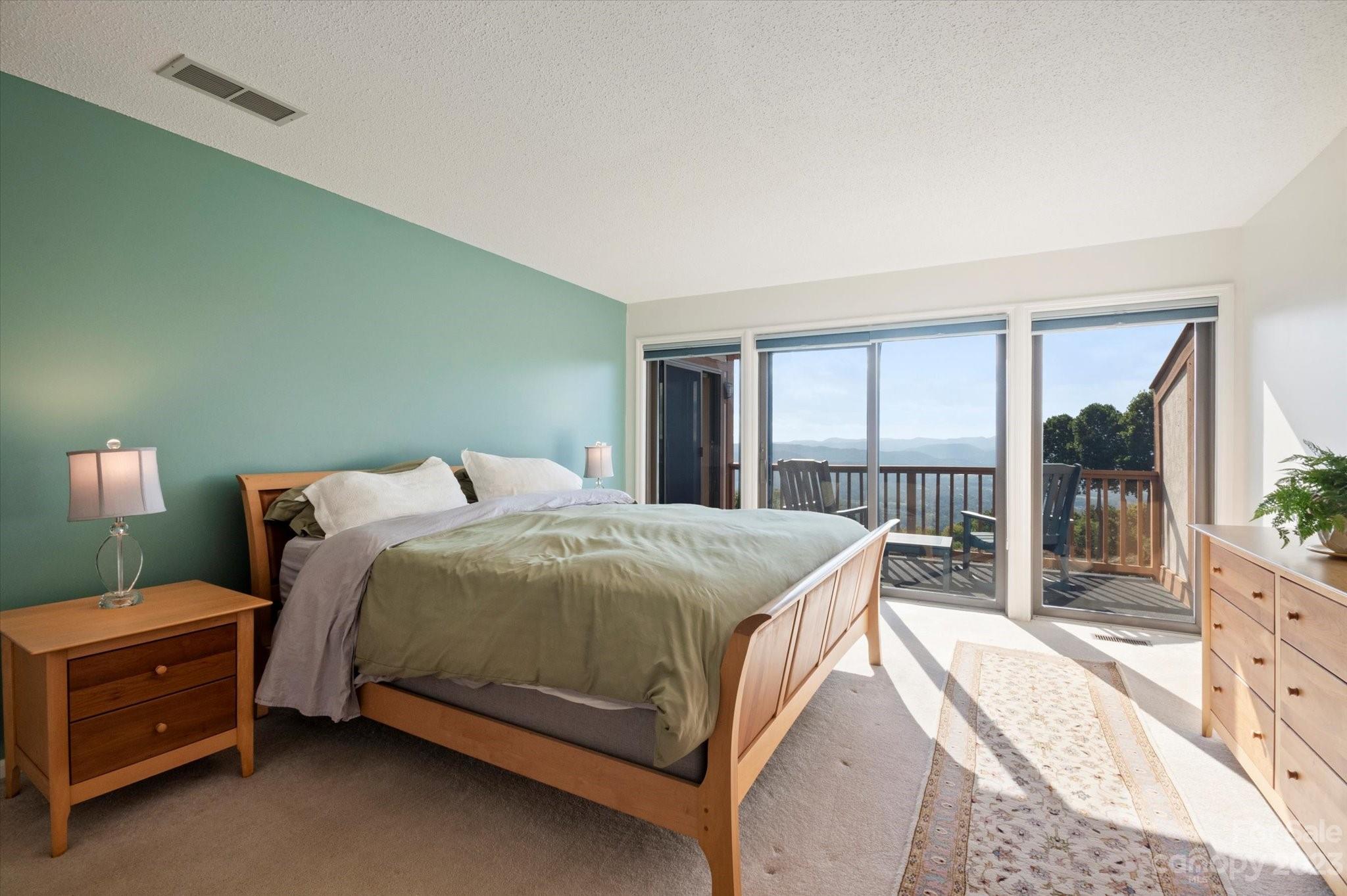 Fleetwood Plaza - Residential