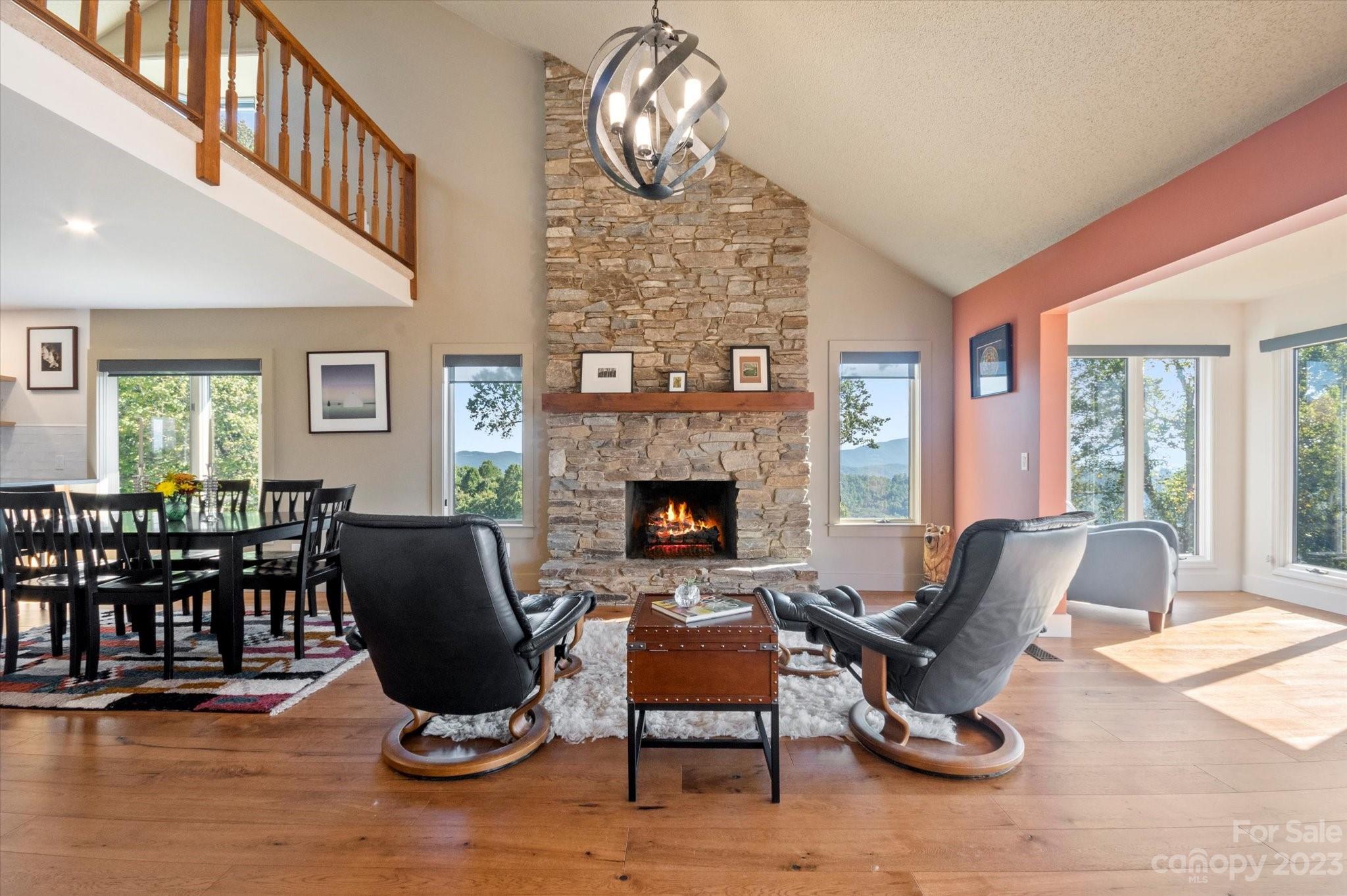 Fleetwood Plaza - Residential