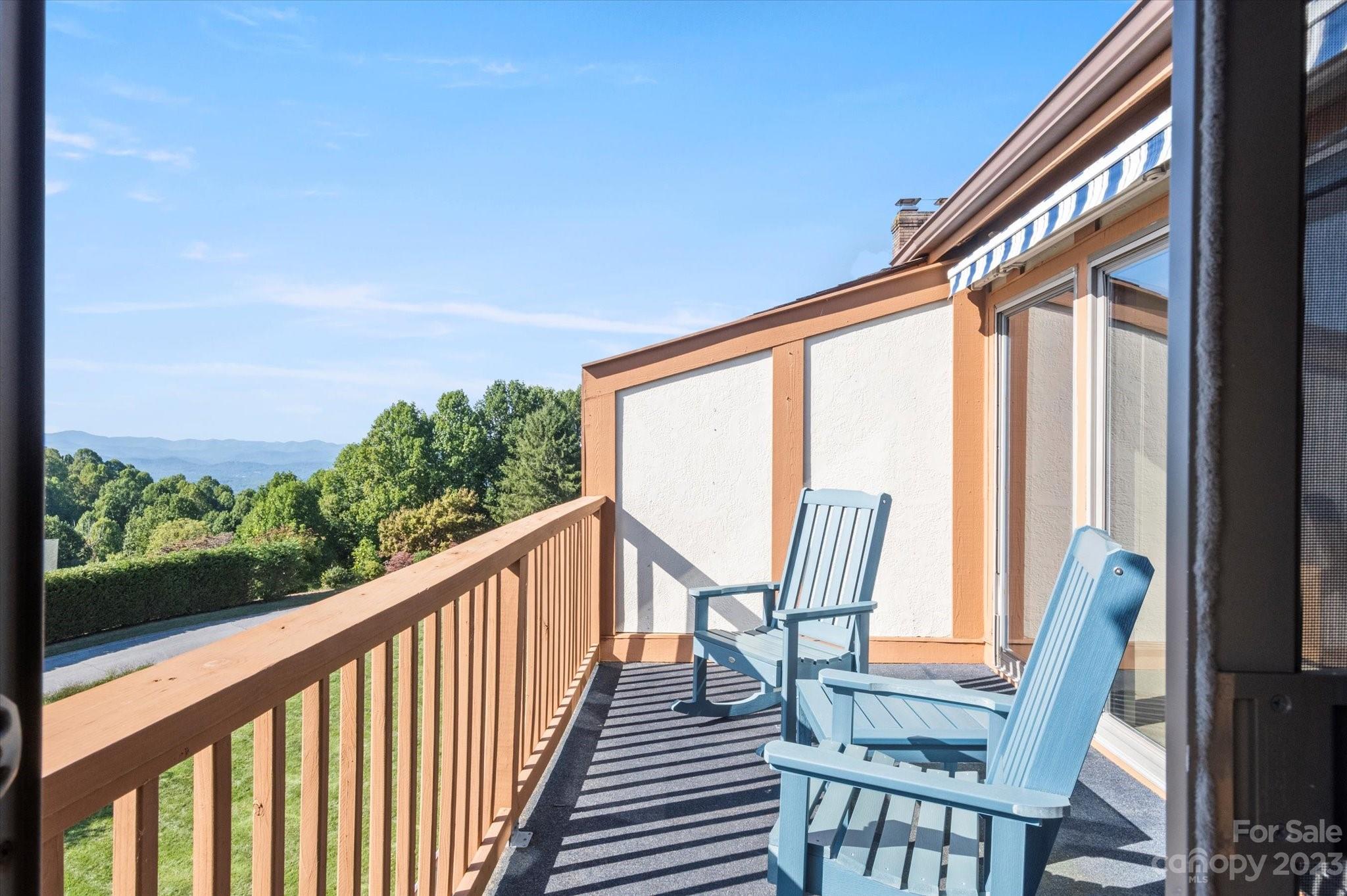 Fleetwood Plaza - Residential