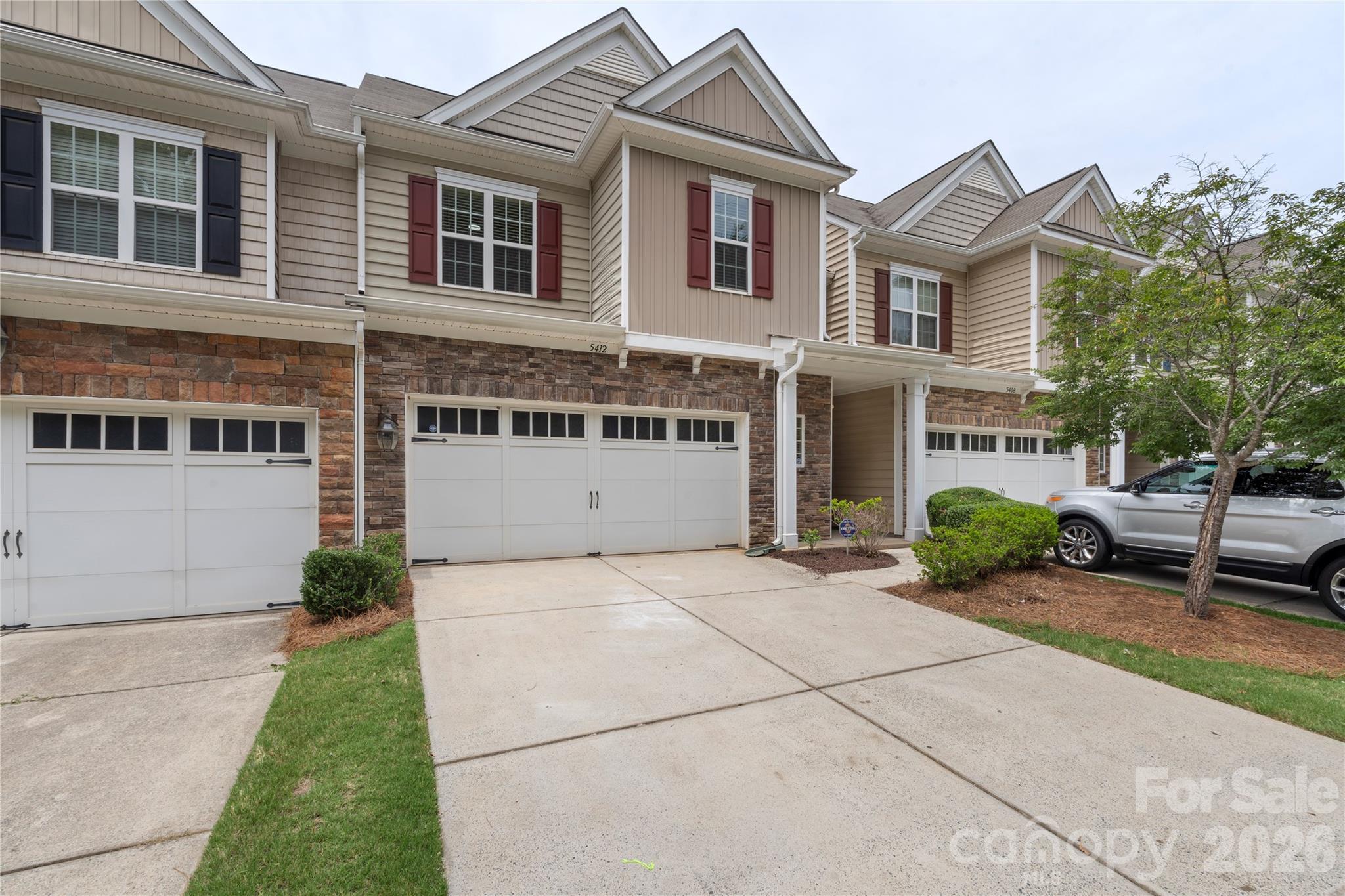 5412 Allison Lane