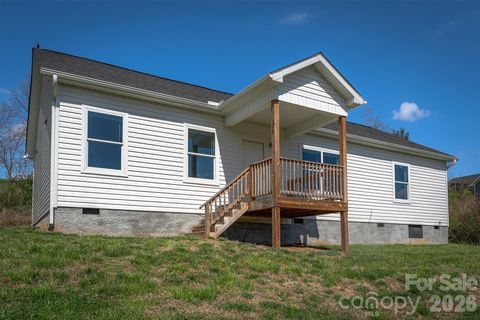 Photo of 138 Indian Paintbrush Lane, Alexander, NC 28701 (MLS # 4363906)