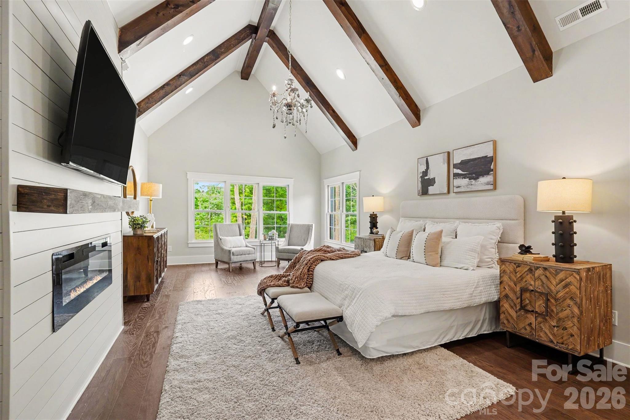 1023 Piney Drive