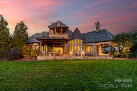 A home in Waxhaw