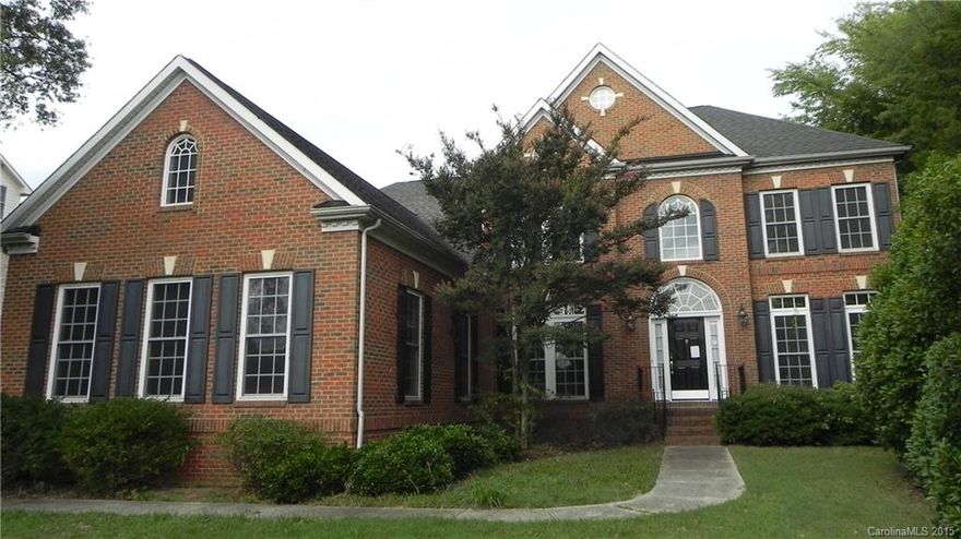 Property sold "as is" without repair,warranty or seller disclosure. Listing broker & seller assume no responsibility and make no guarantees,warranties or representations as to the availability or accuracy of information herein. Convenient location, Much potential.  Employees and family members residing with employees of JPMorgan Chase Bank, N.A,its affiliates or subsidiaries are strictly prohibited from directly or indirectly purchasing any property owned by JPMorgan Chase Bank, NA.