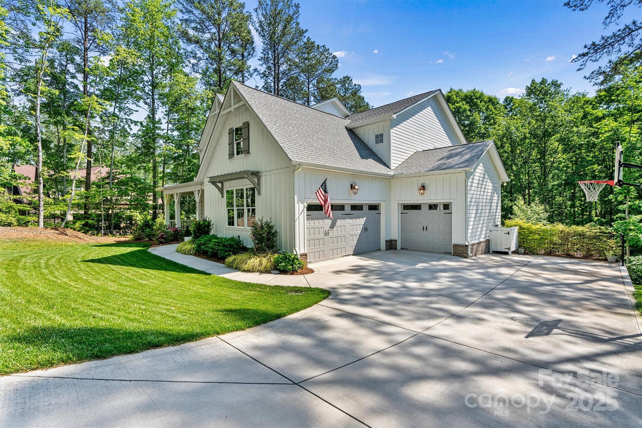 4290 Palm Drive