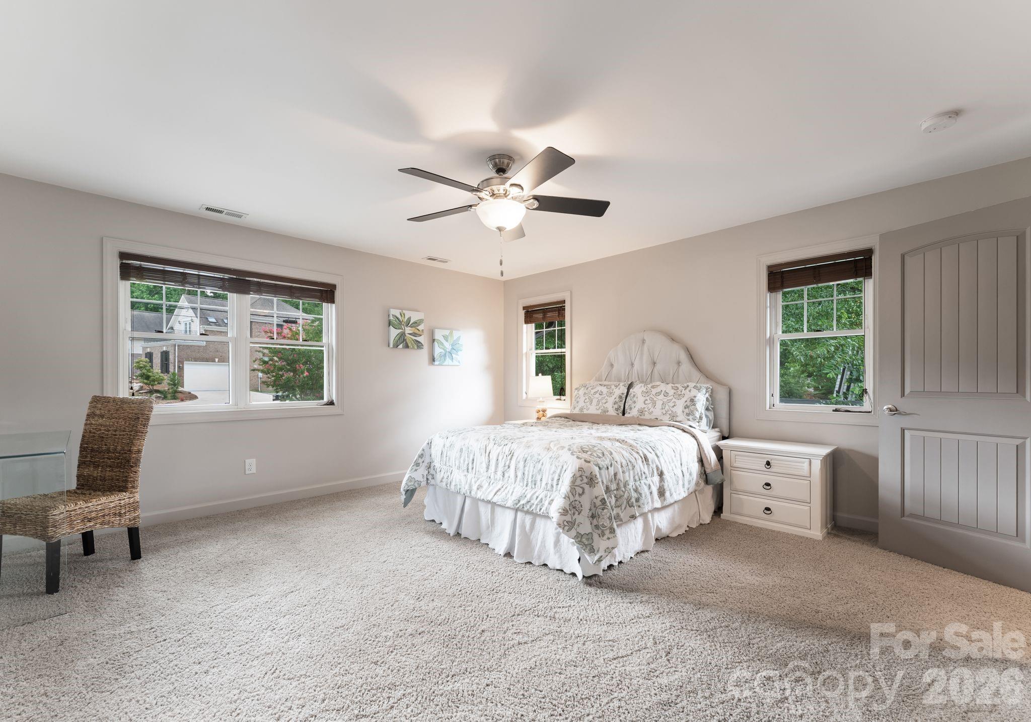 Island Forest - Residential