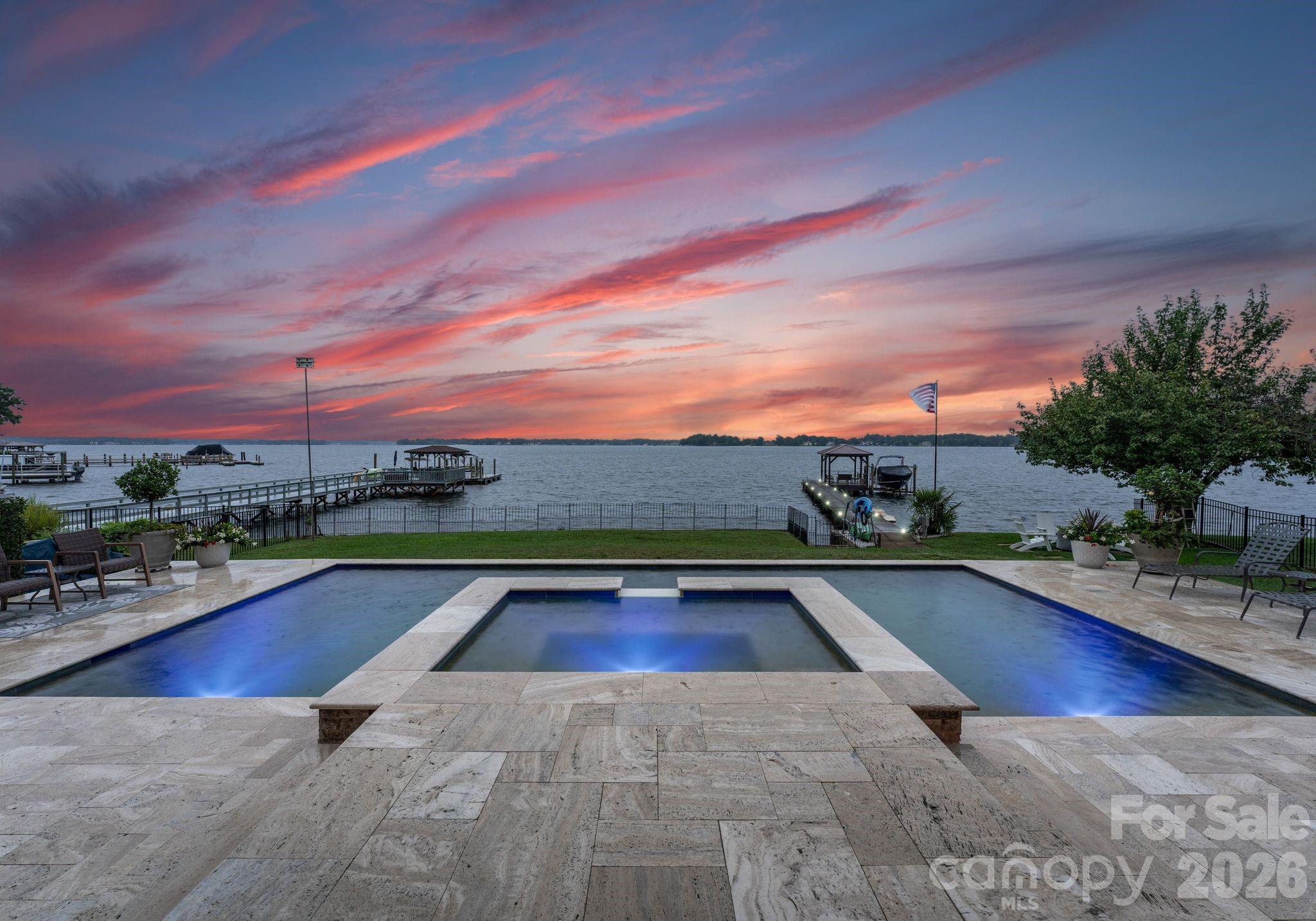 Island Forest - Residential