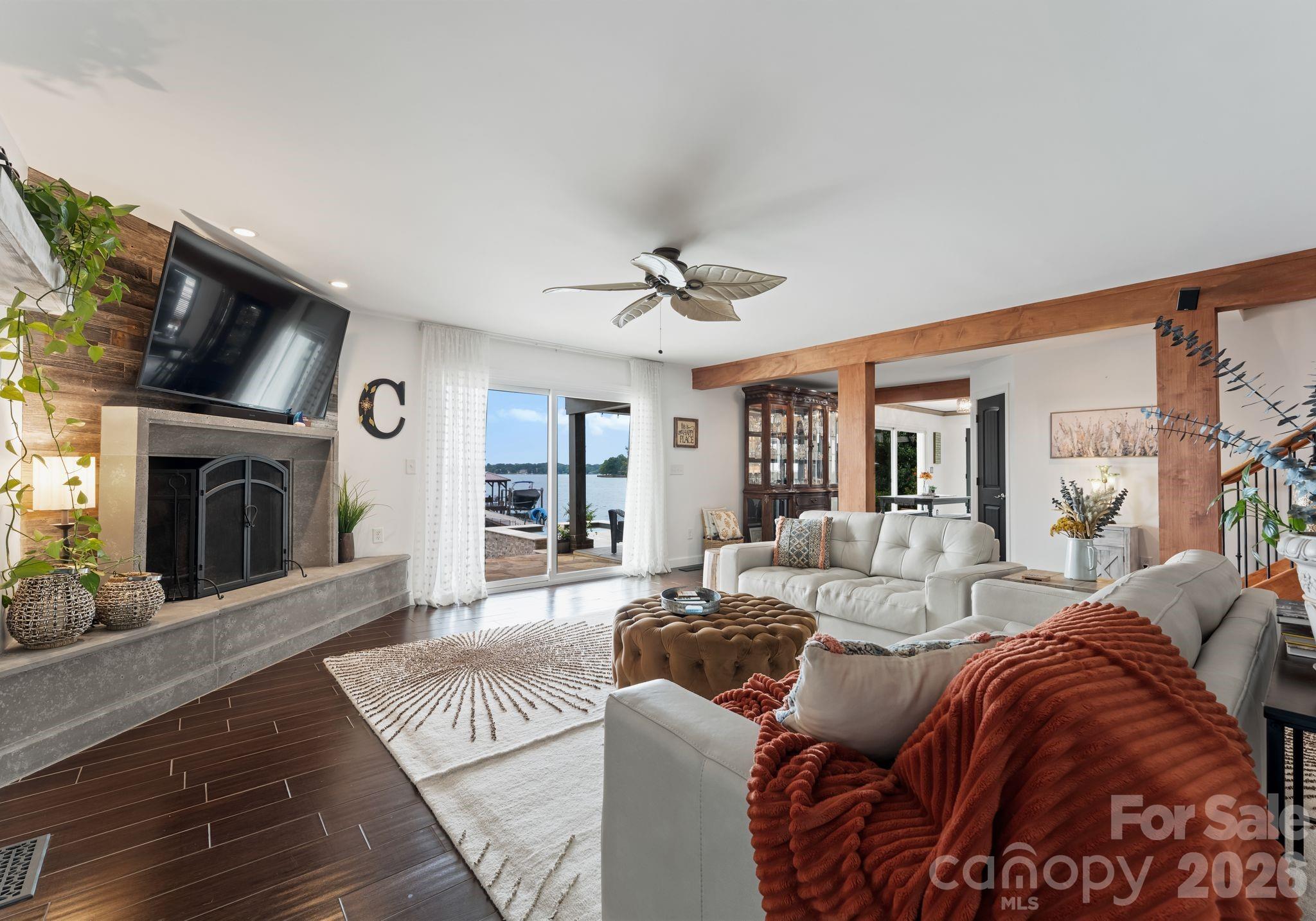 Island Forest - Residential