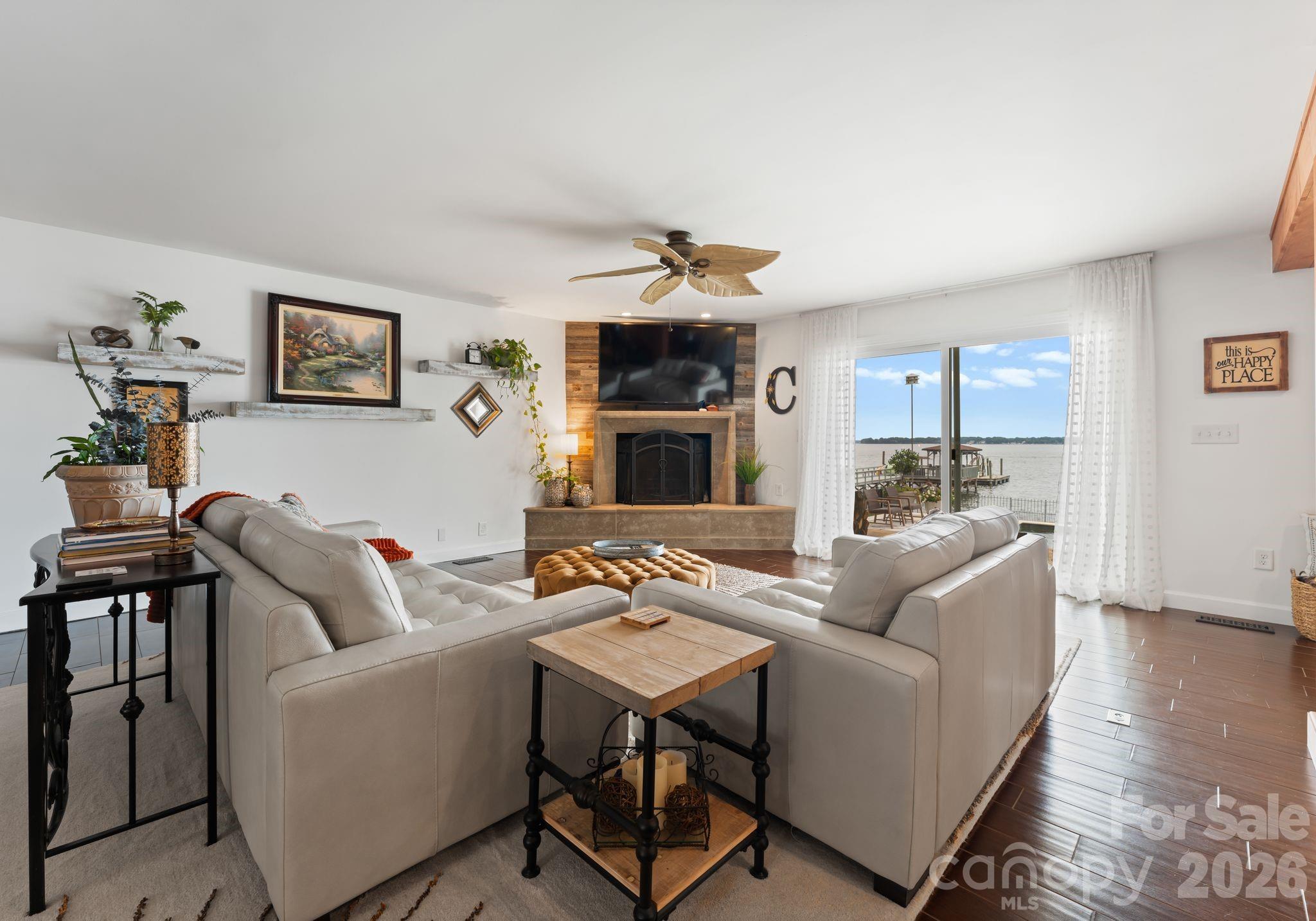 Island Forest - Residential