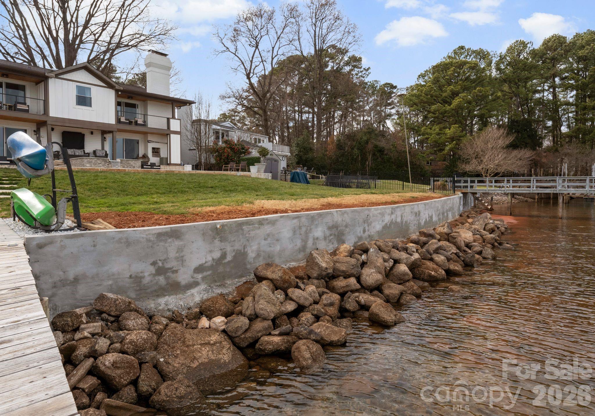 Island Forest - Residential