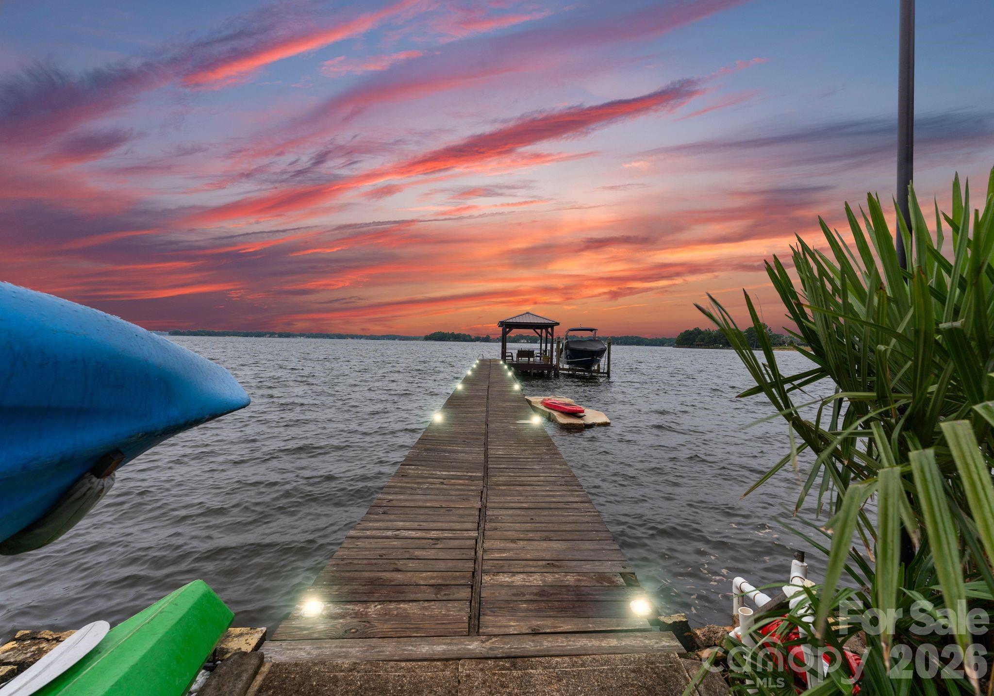 Island Forest - Residential