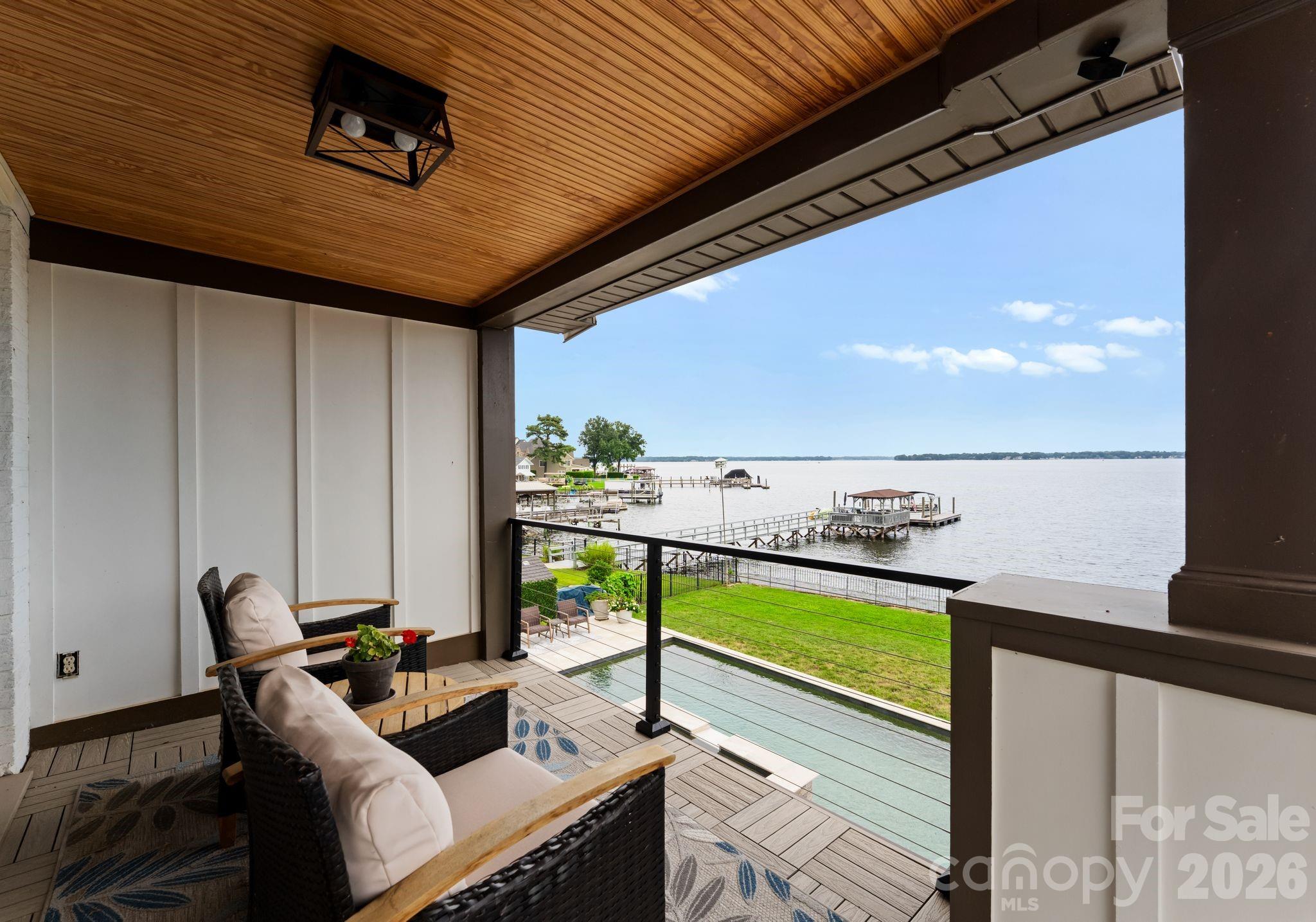 Island Forest - Residential