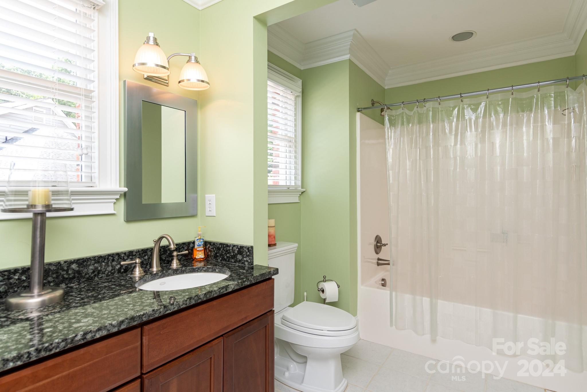 Pinnacle Shores - Residential