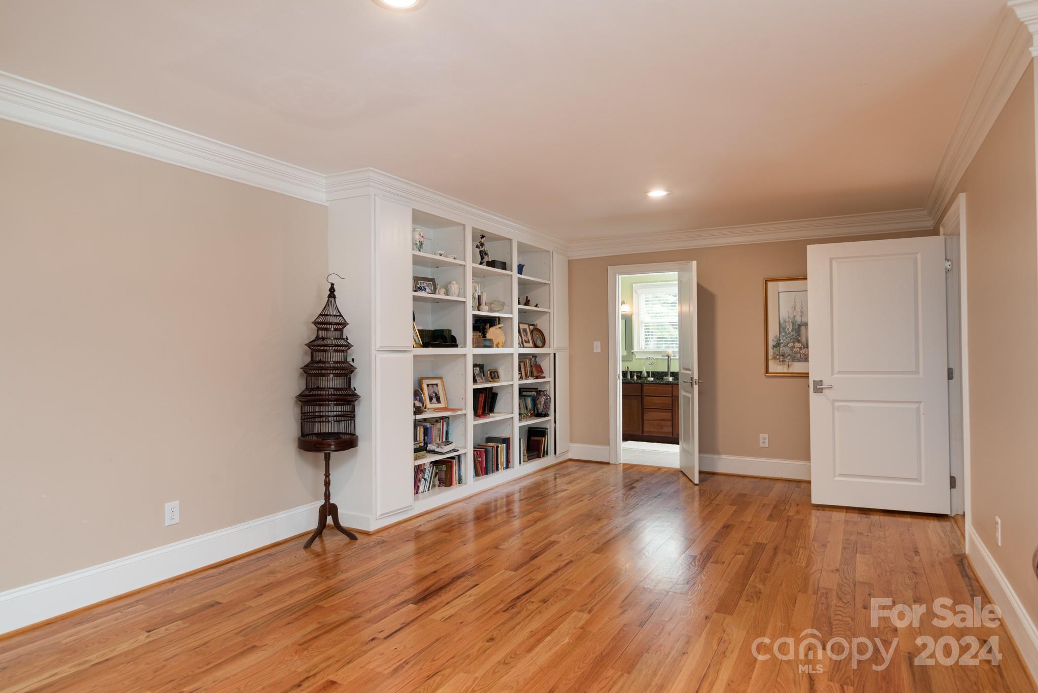 Pinnacle Shores - Residential