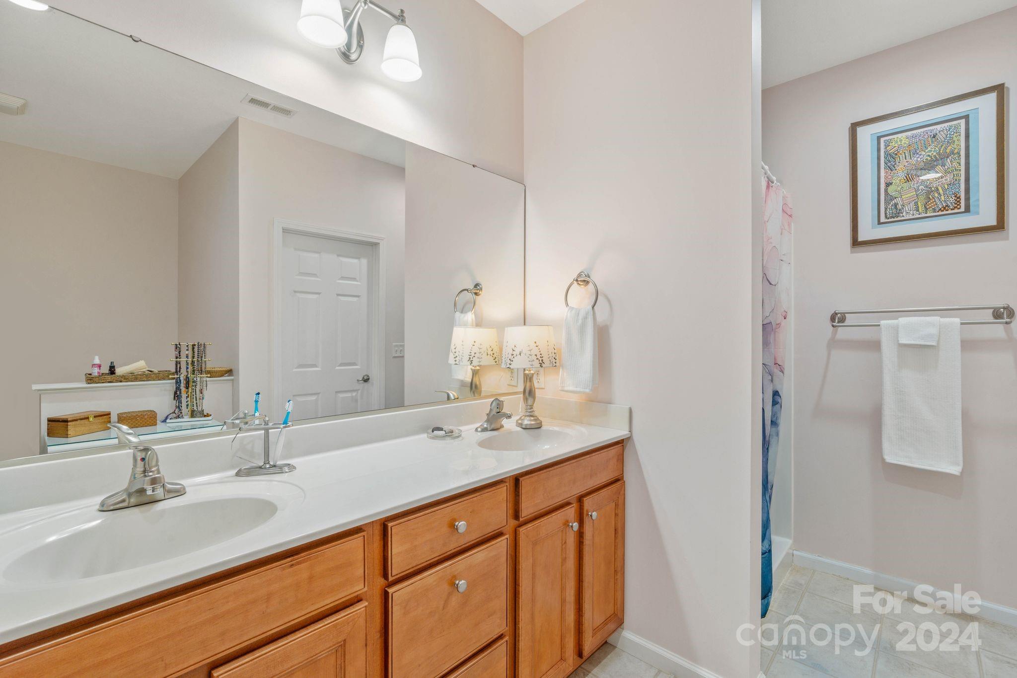 Mayfair Glen - Residential