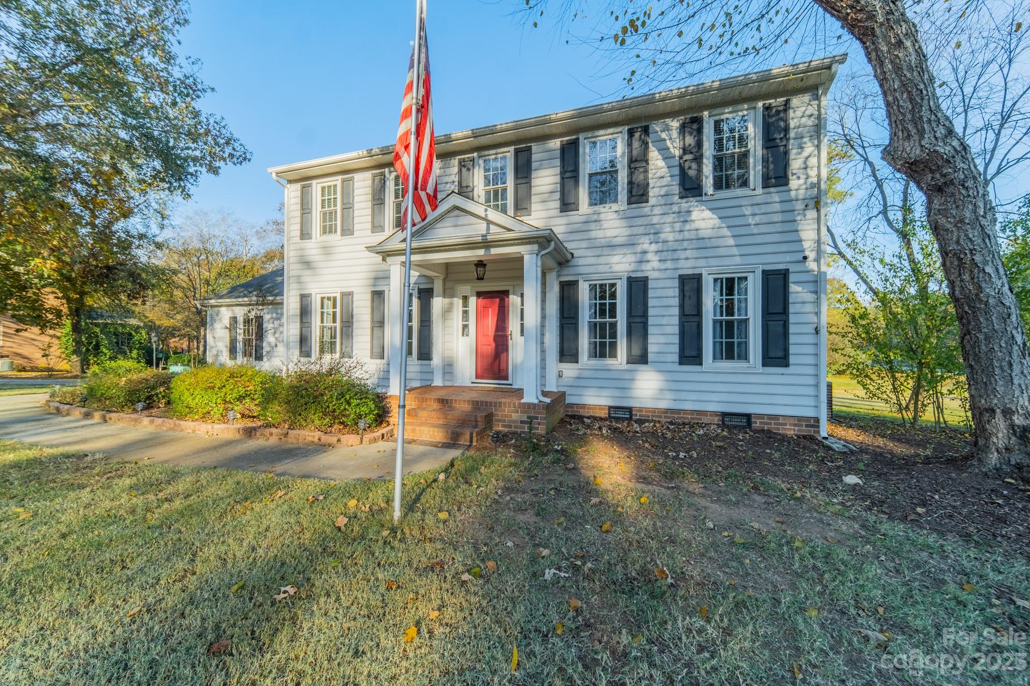 Carolando - Residential