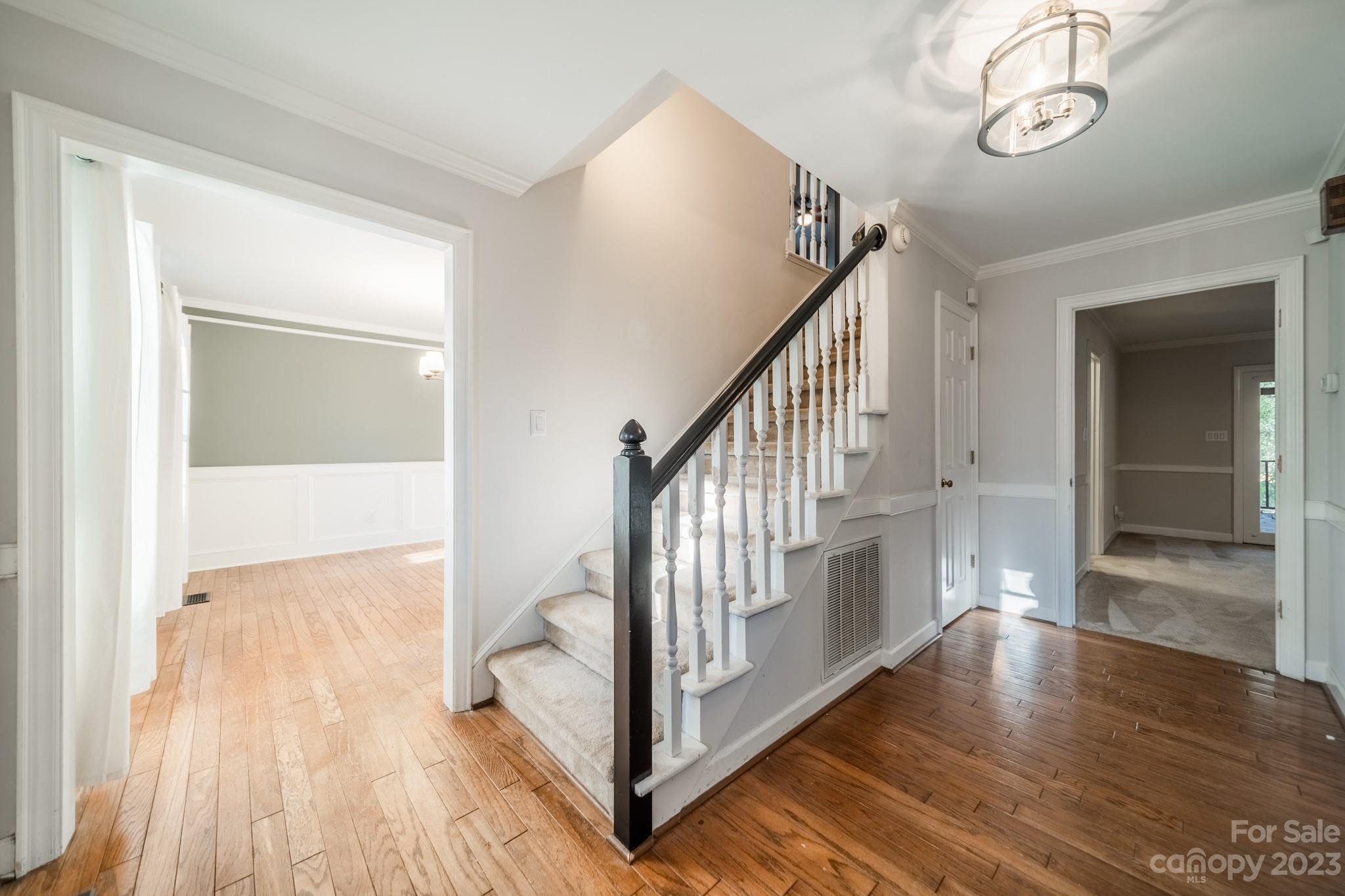 Carolando - Residential