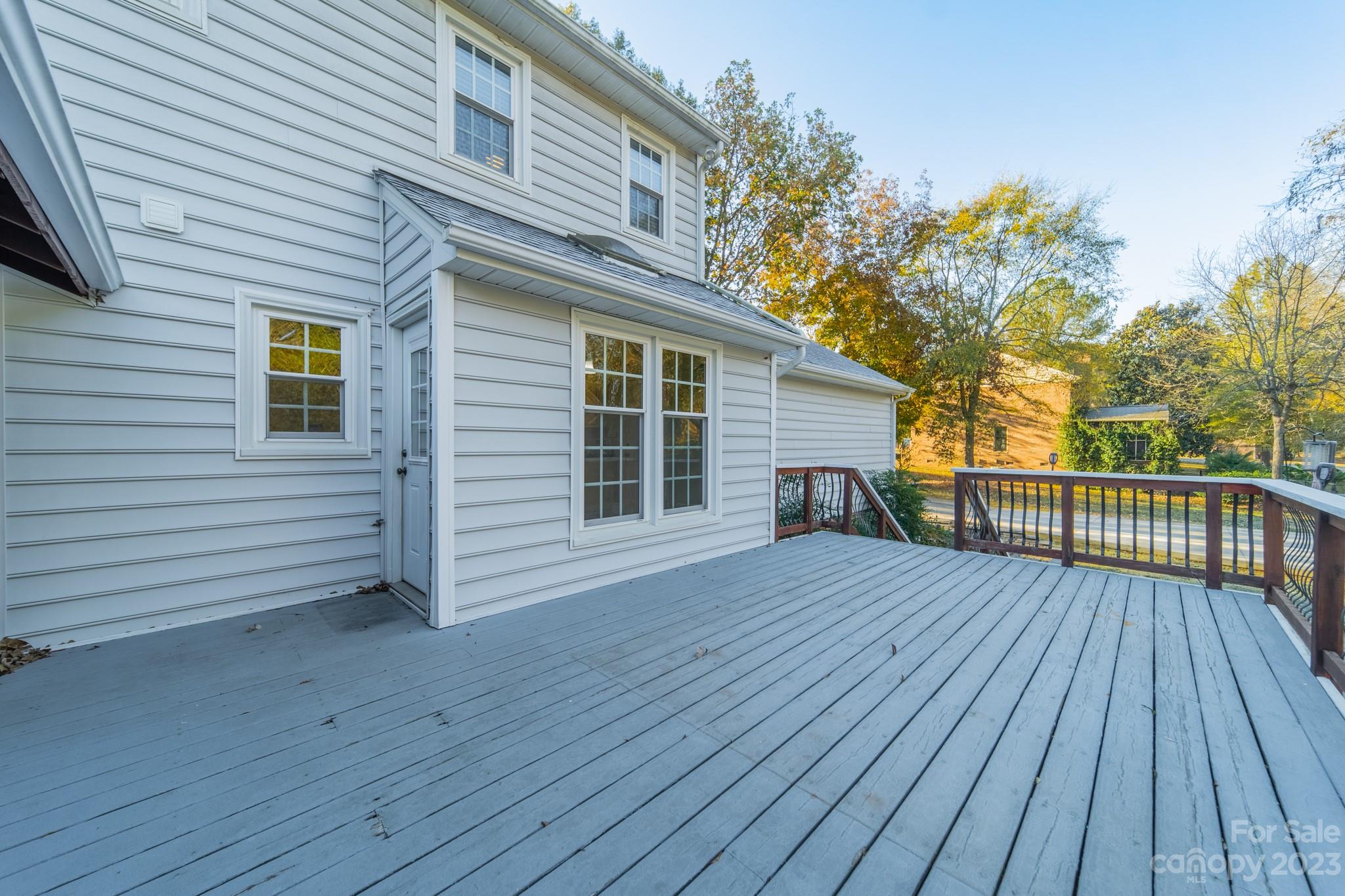 Carolando - Residential