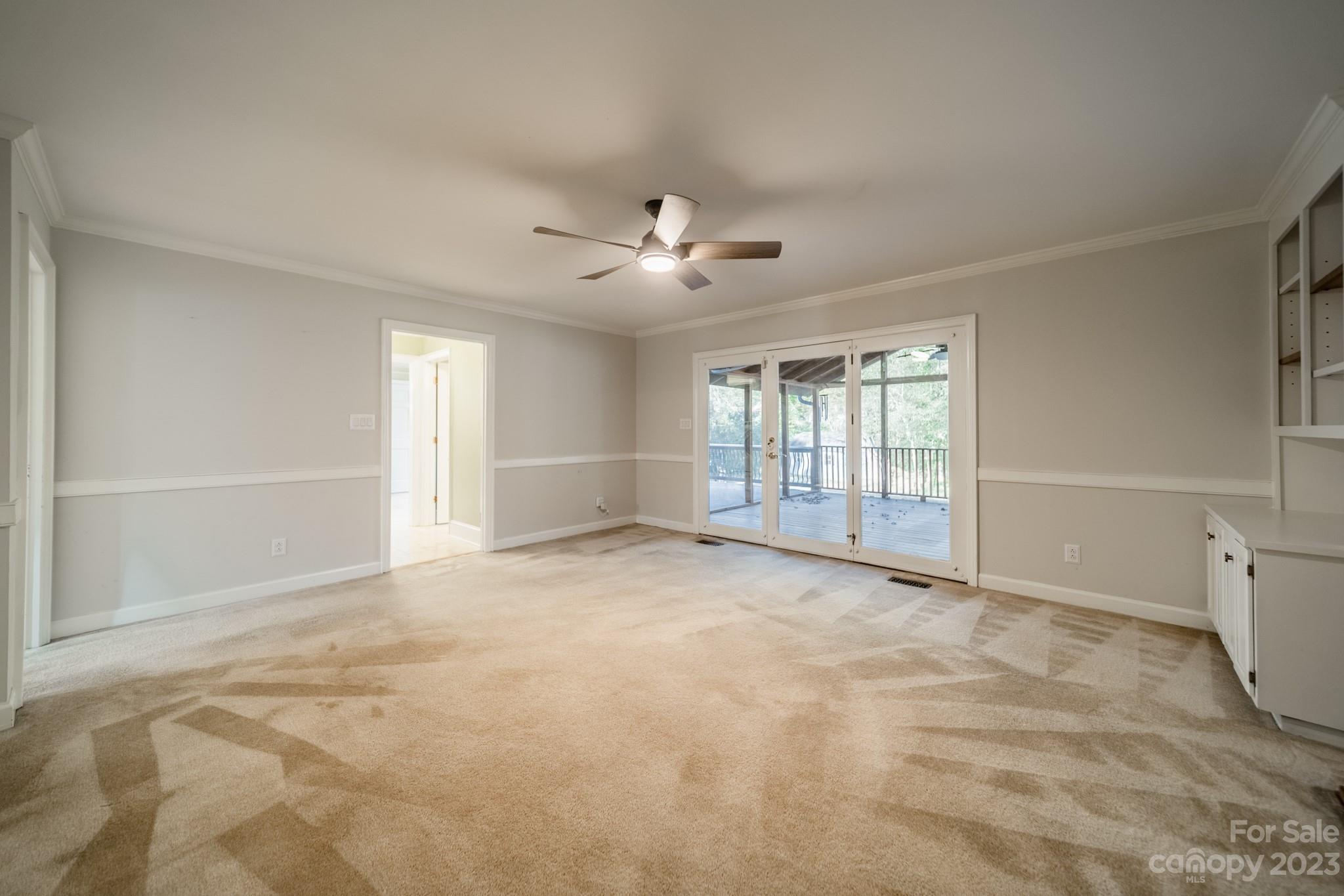 Carolando - Residential