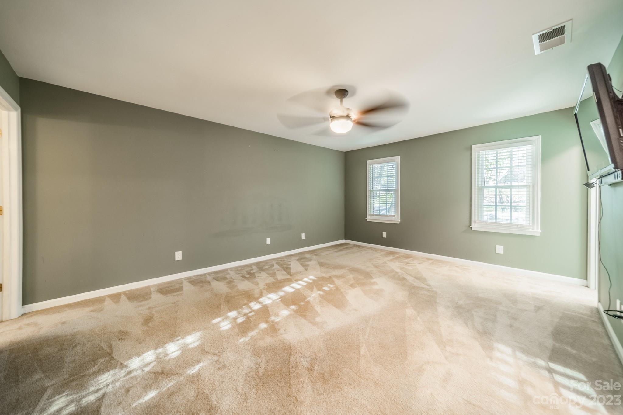 Carolando - Residential