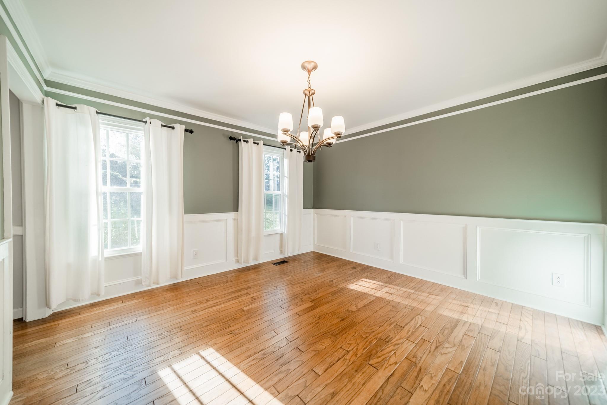 Carolando - Residential