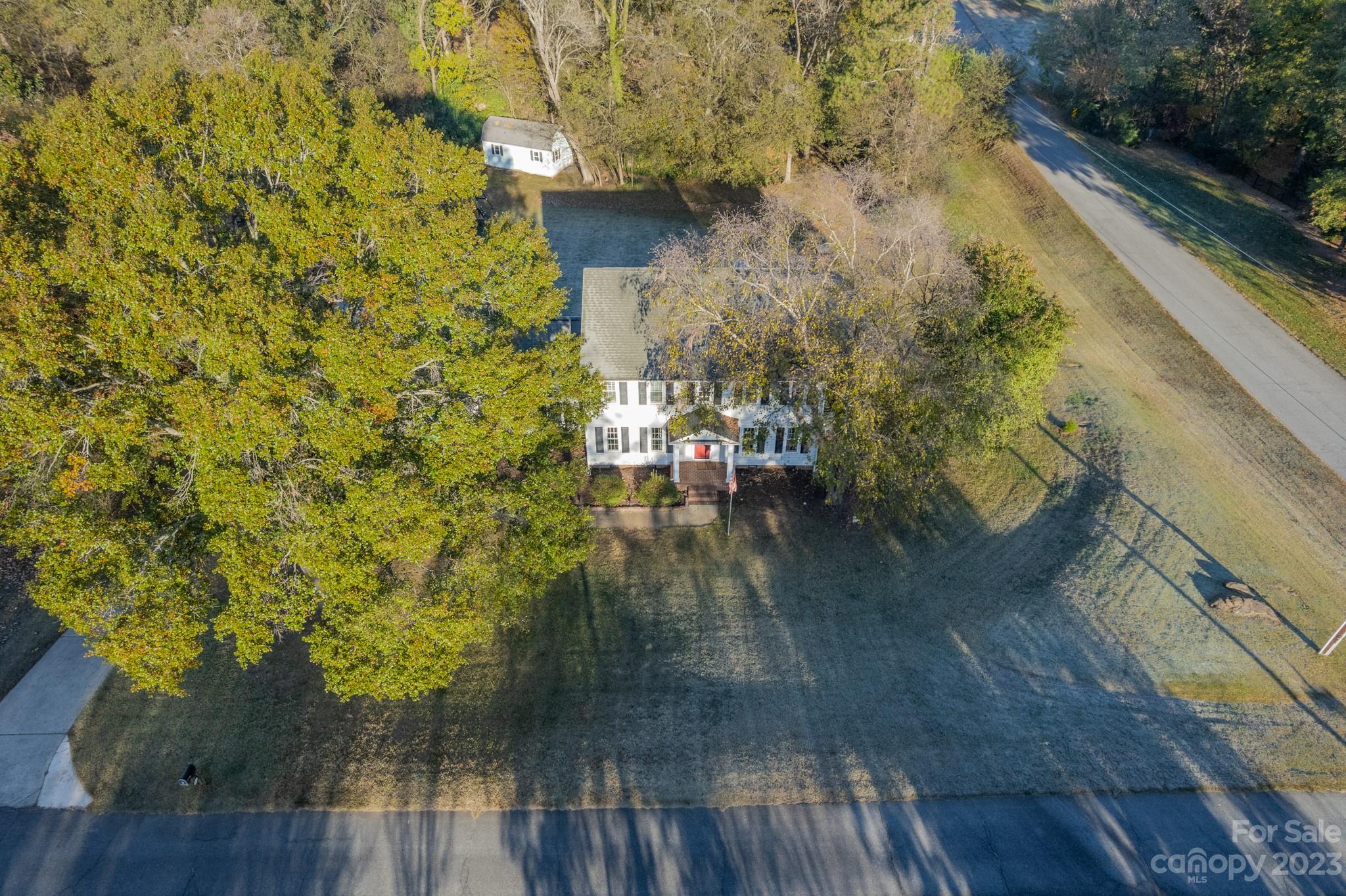 Carolando - Residential