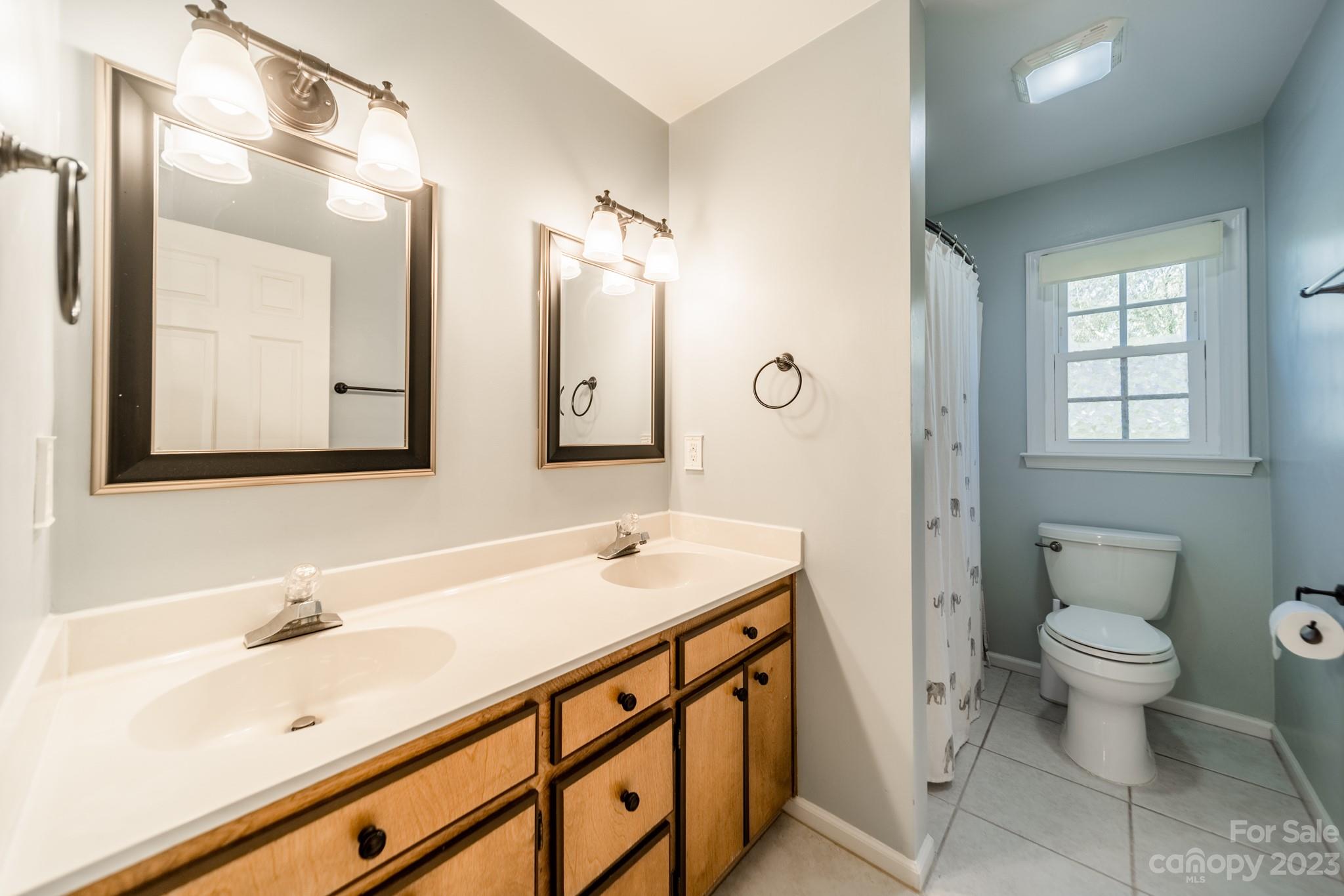 Carolando - Residential