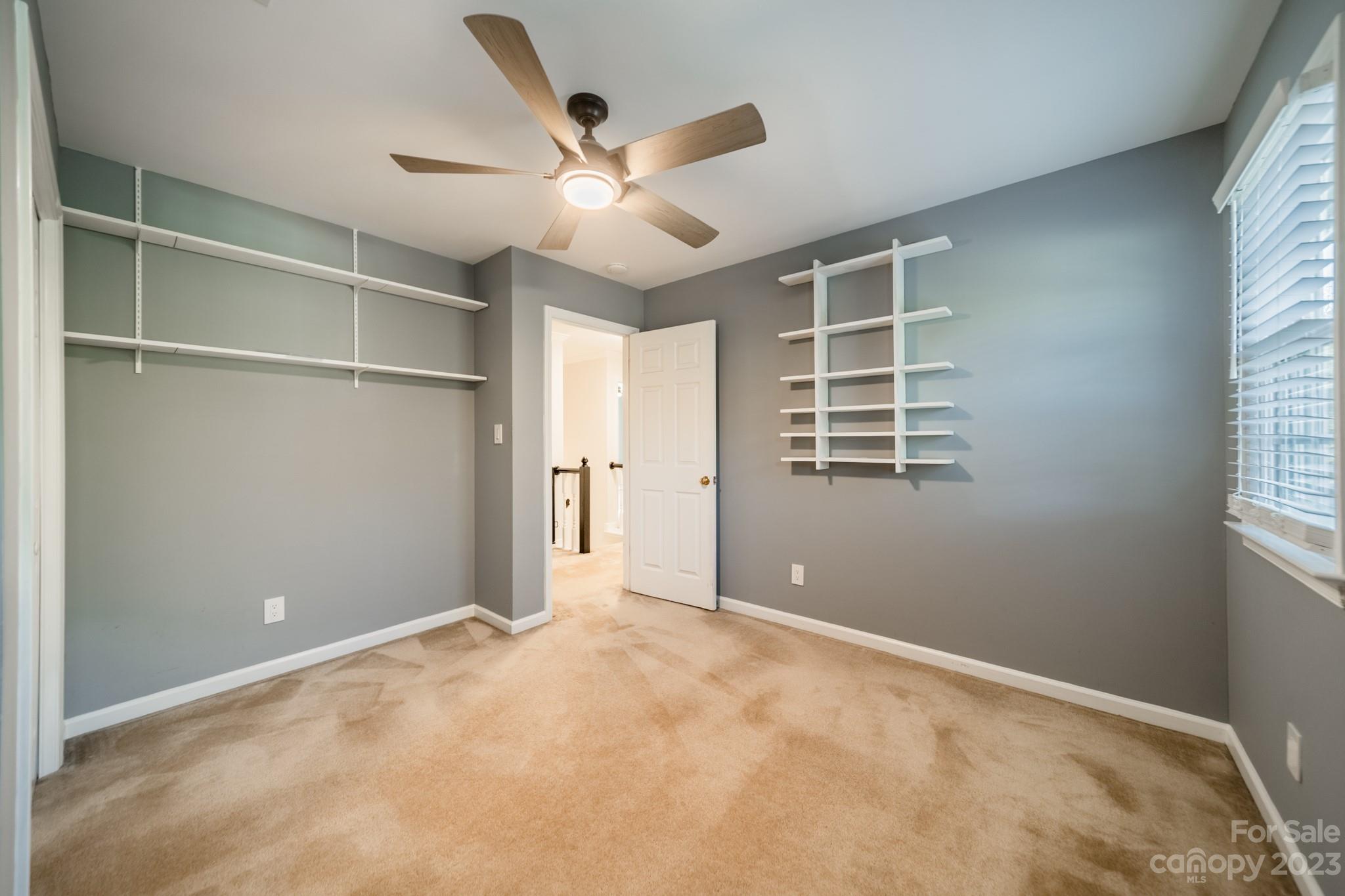 Carolando - Residential