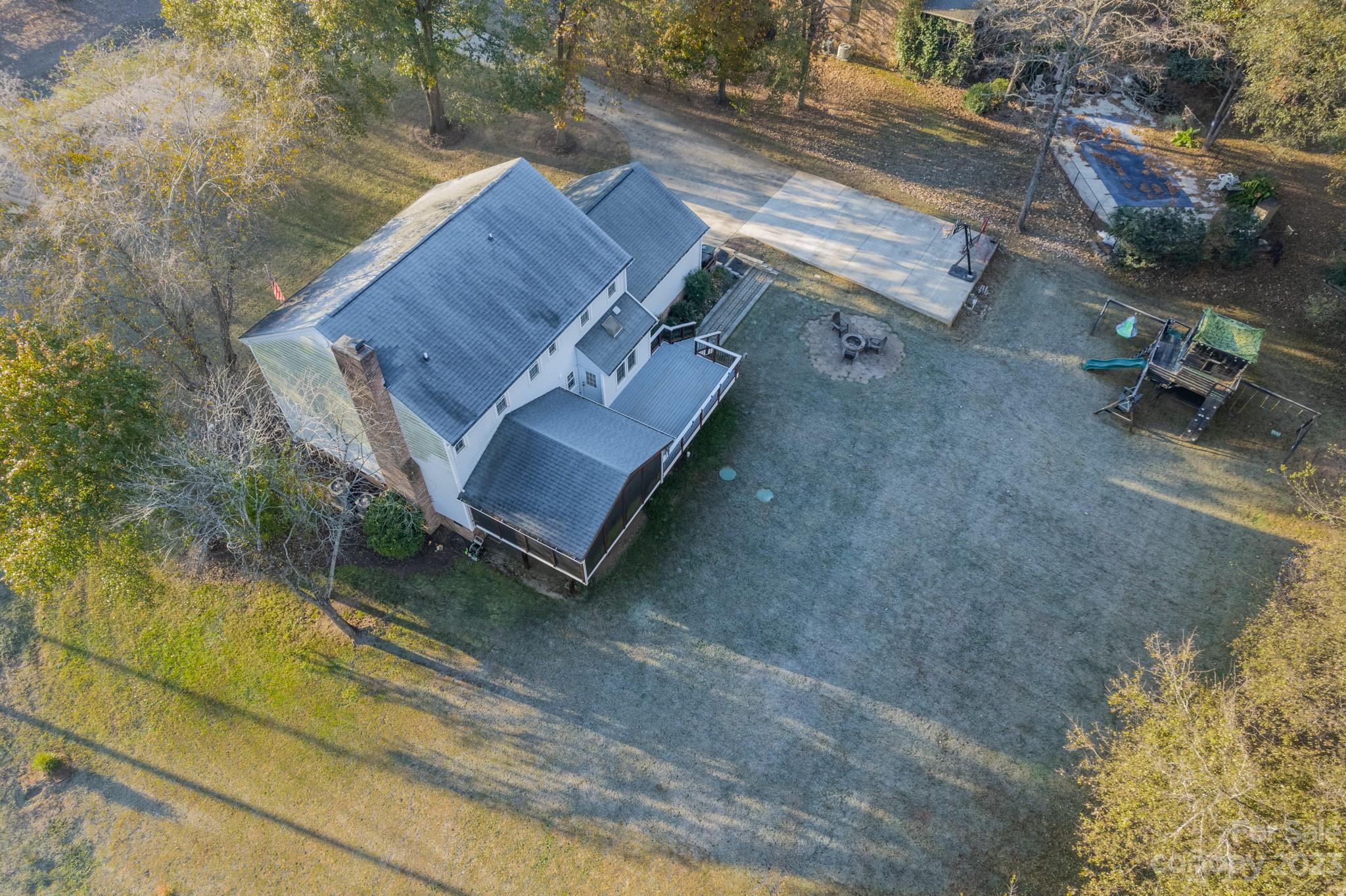 Carolando - Residential