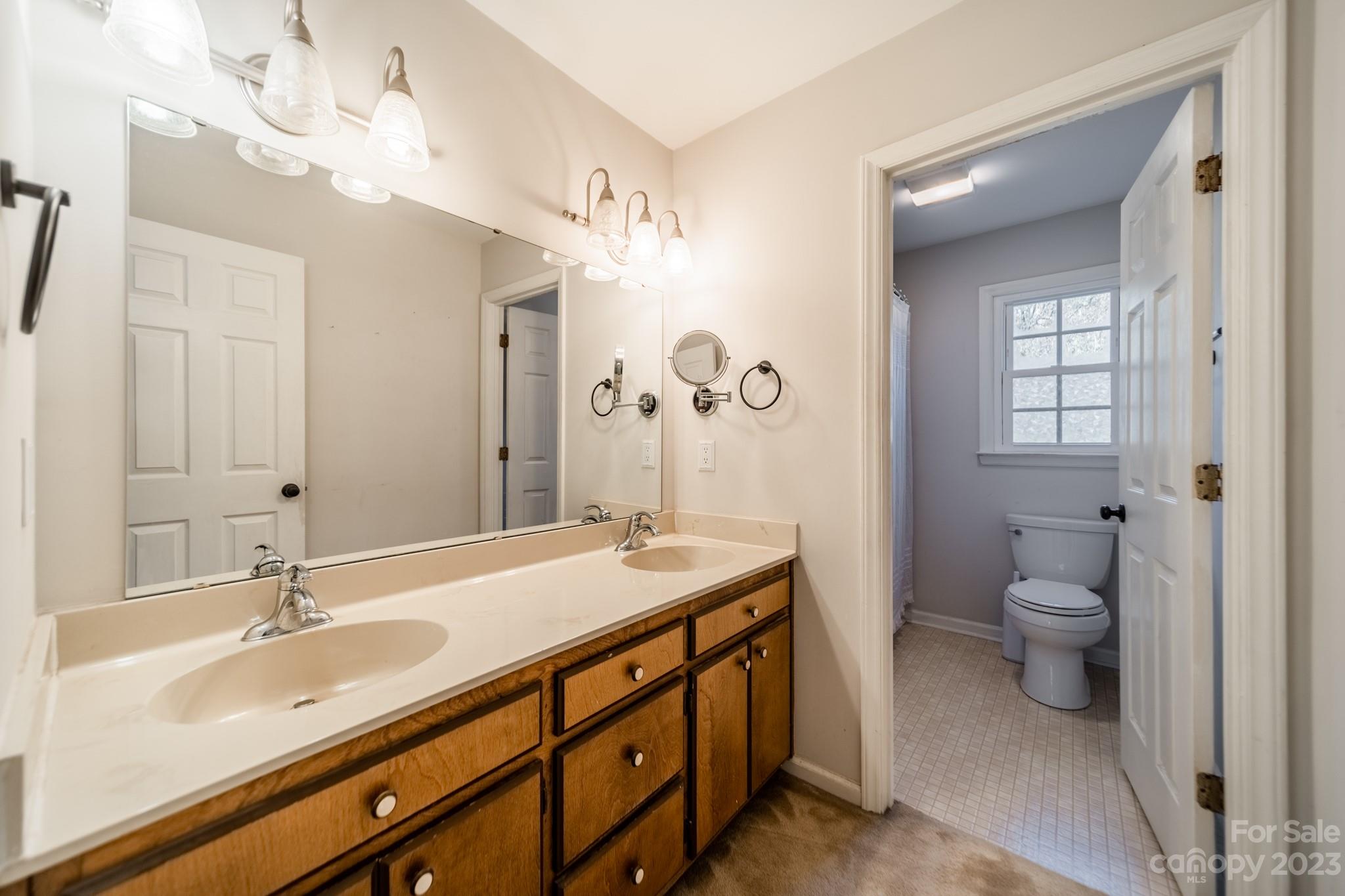 Carolando - Residential