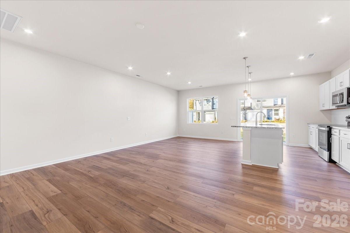 3045 Hutton Gardens Lane