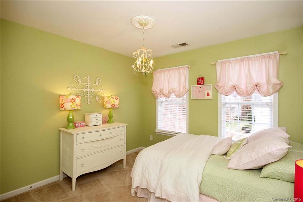 Oakhurst - Residential