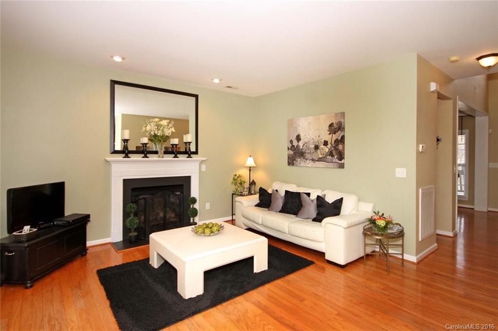 Oakhurst - Residential