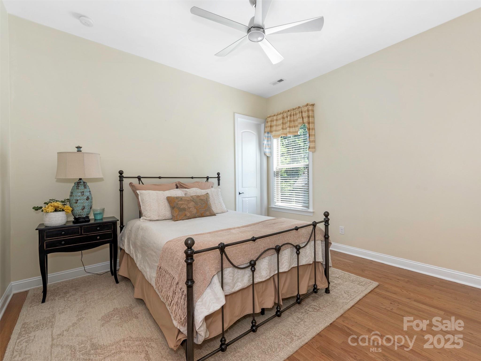 Barber Rock - Residential