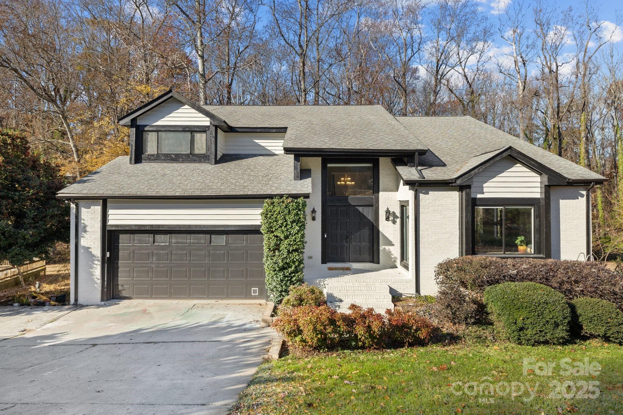 9334 Hunting Court