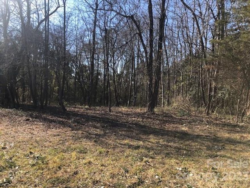 This building lot is located On Harbor View Drive.