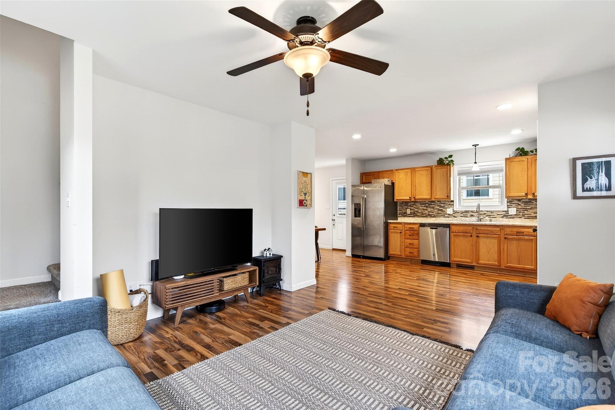 Lillie Farm Cove - Residential