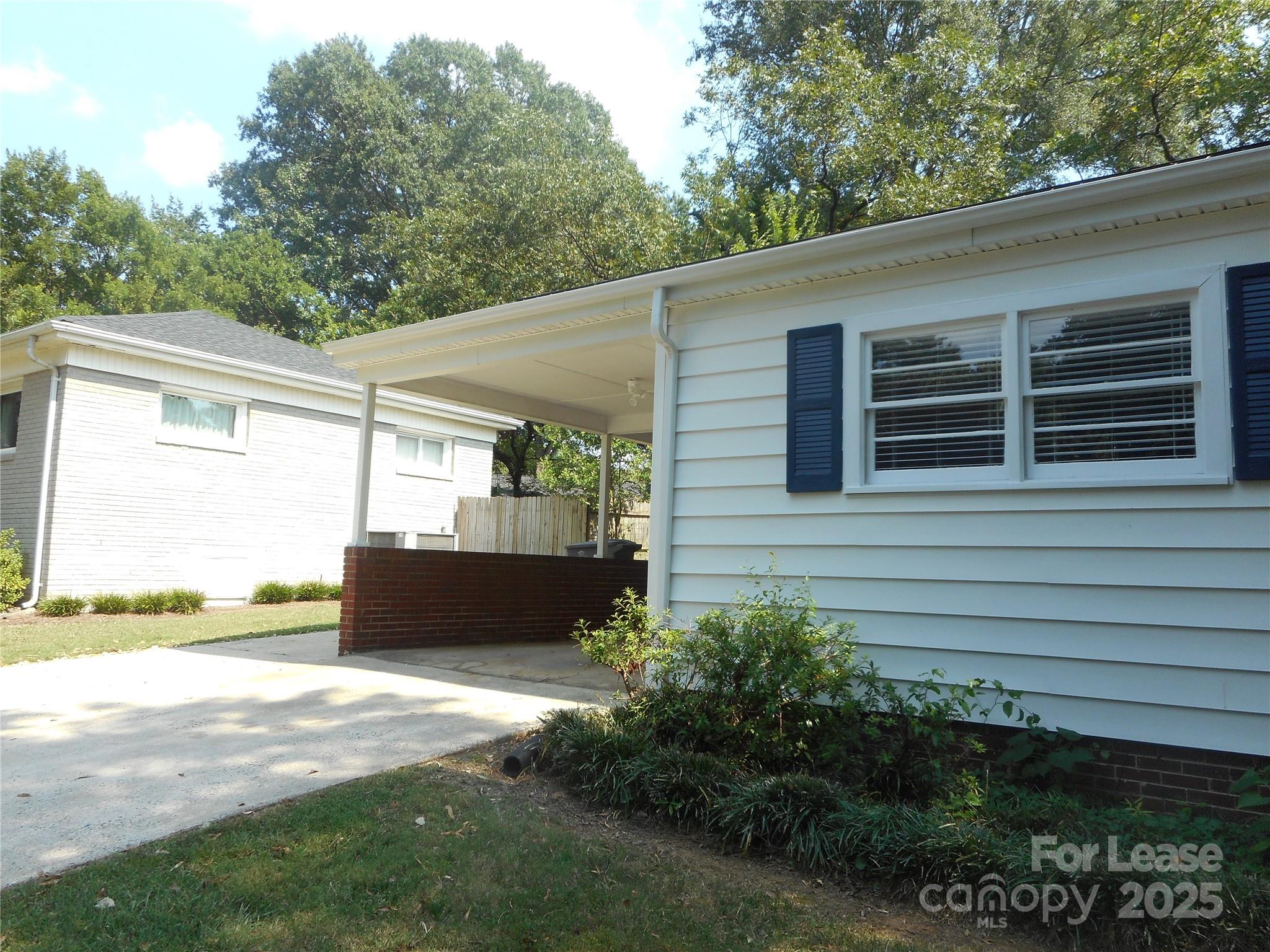 Eastway Park - Residential Lease