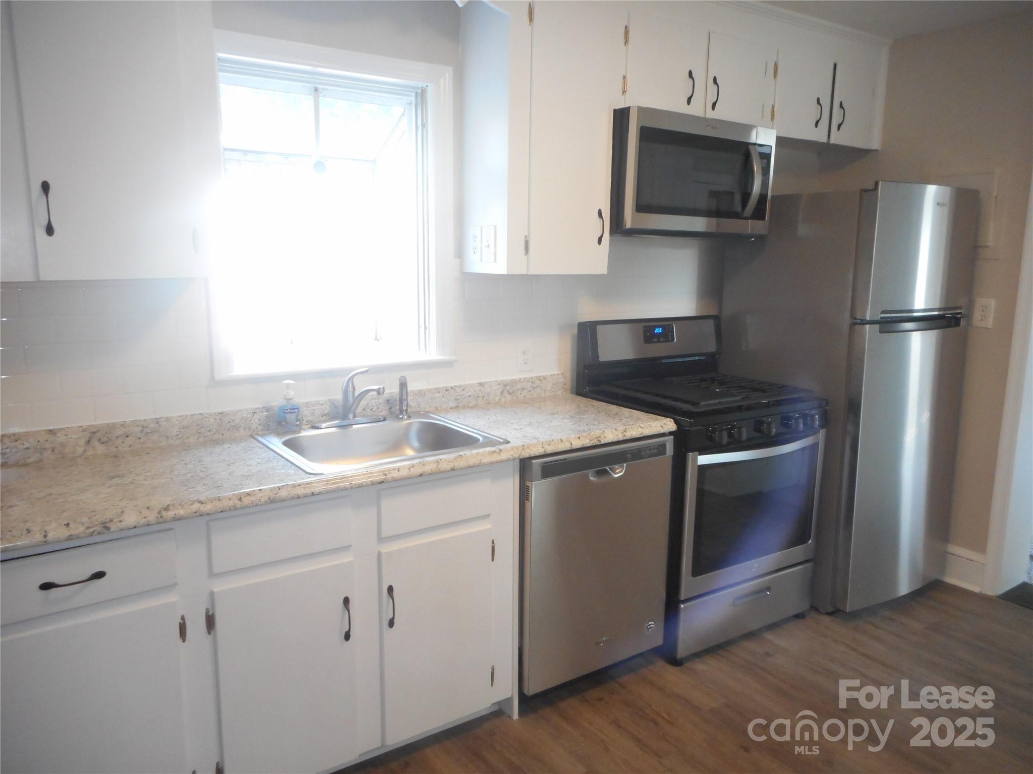 Eastway Park - Residential Lease