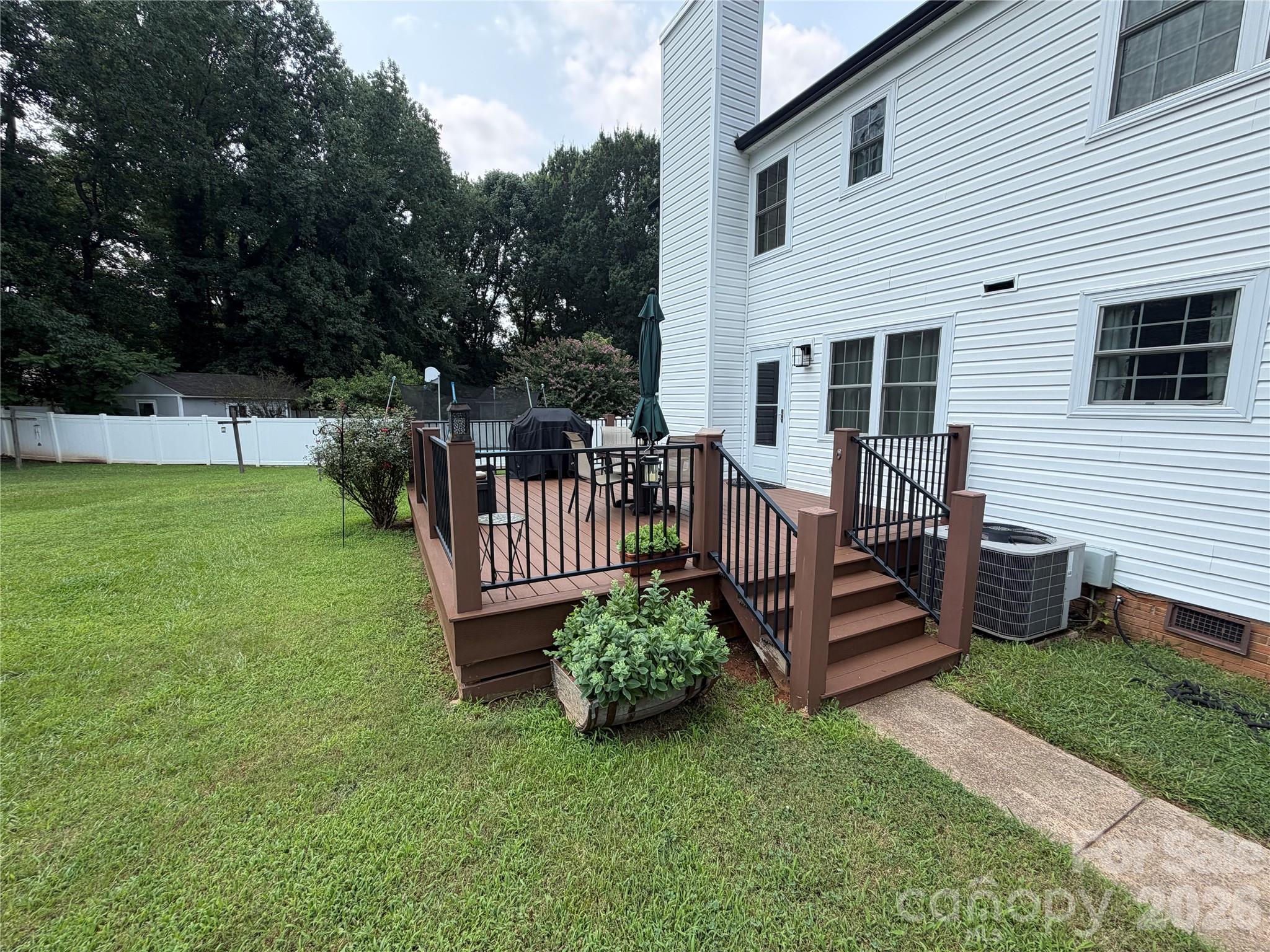 9850 Standing Wood Court