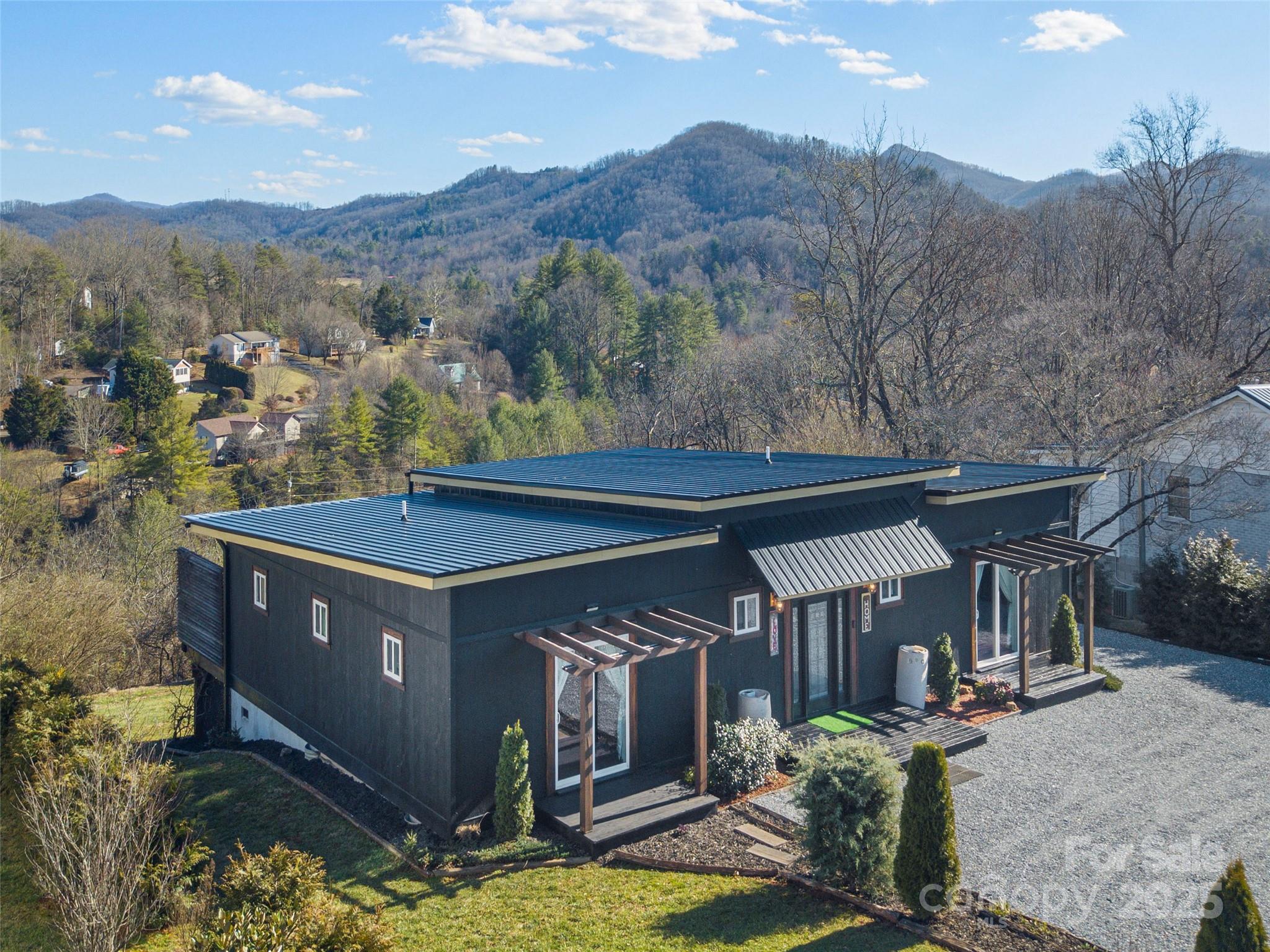 1389 Webster Road