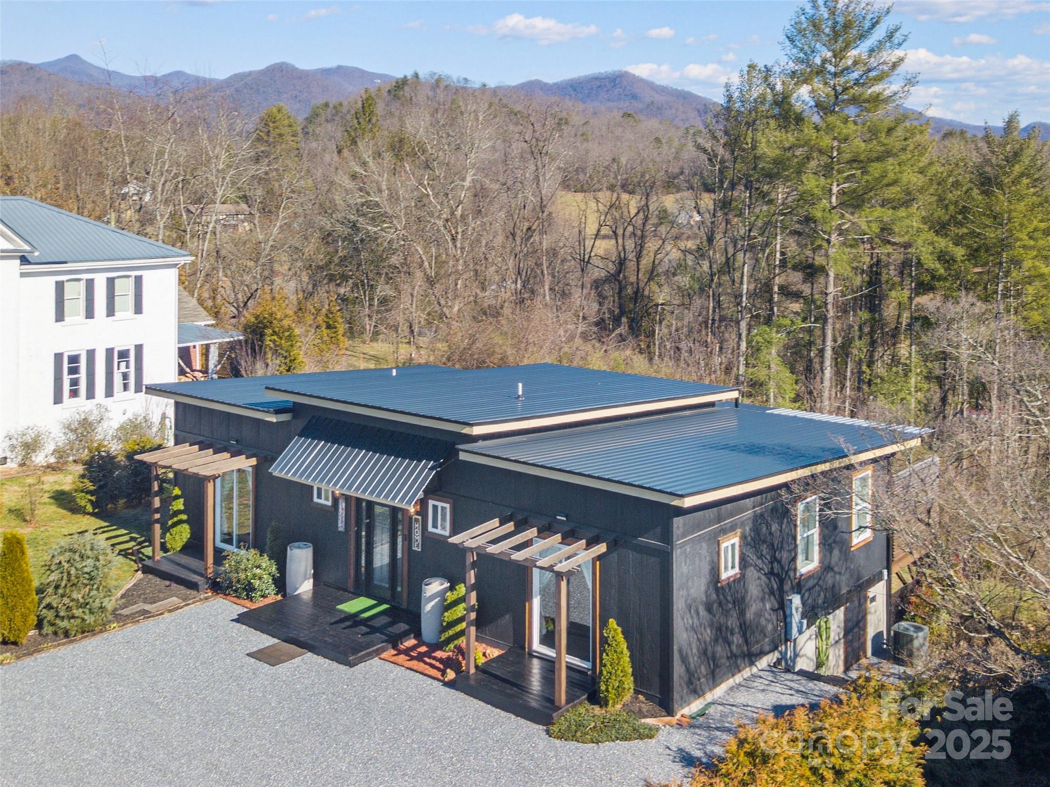 1389 Webster Road