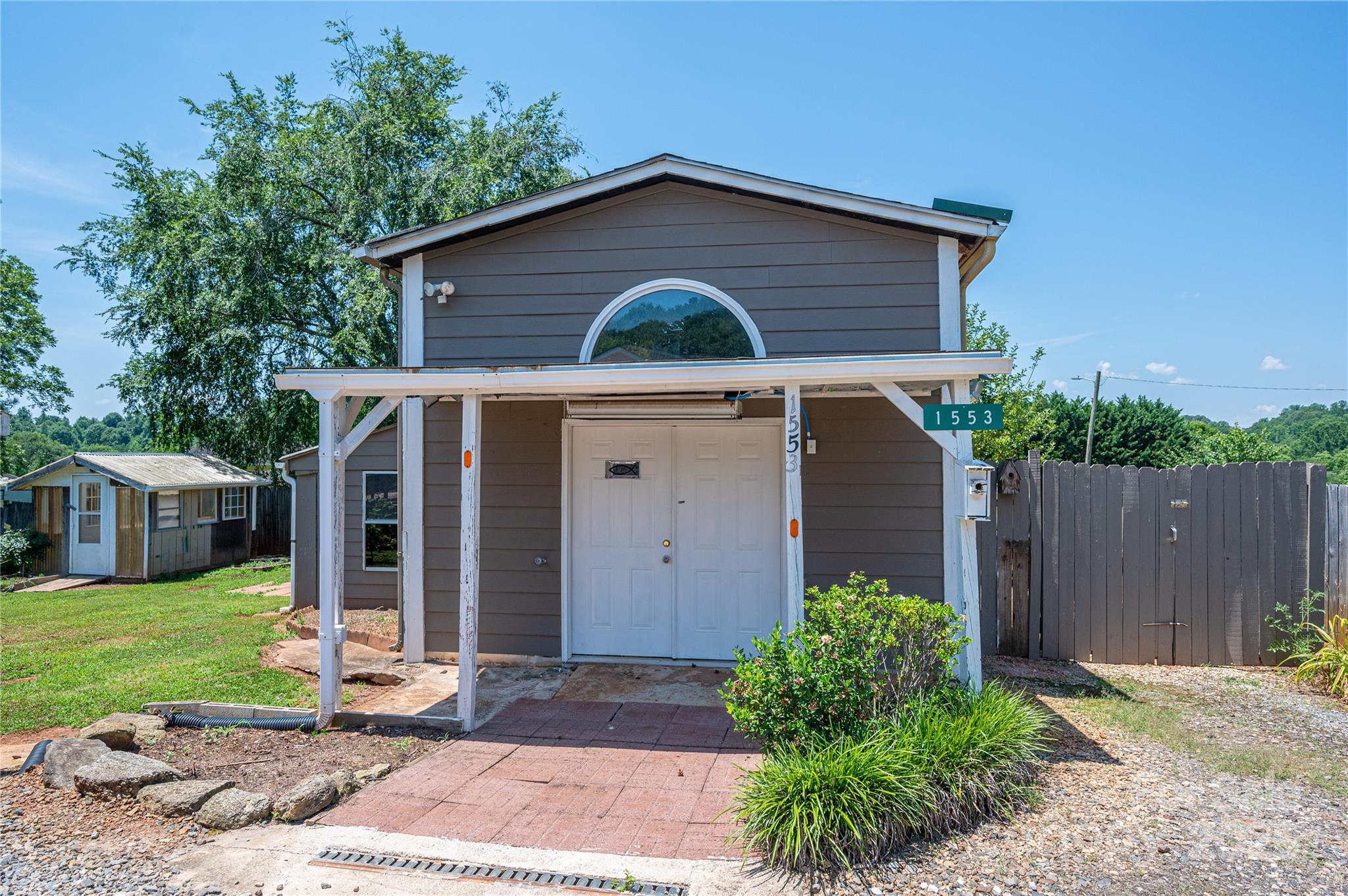 Whispering Pines - Residential