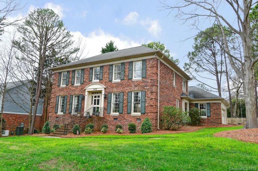 Classic brick traditional boasts beautiful hardwood floors, charming kitchen w/granite,wet bar & updated master bath w/Travertine tile.The great room opens to the kitchen & sunroom/study & features a masonry fireplace w/new Travertine surround & custom built-ins.A new deck overlooks the pool w/concrete decking.The fenced yard offers lush landscaping, shade trees & plenty of privacy.Sought after Montibello is tucked along Carmel Country Club golf course.Minutes from South Park & Uptown!