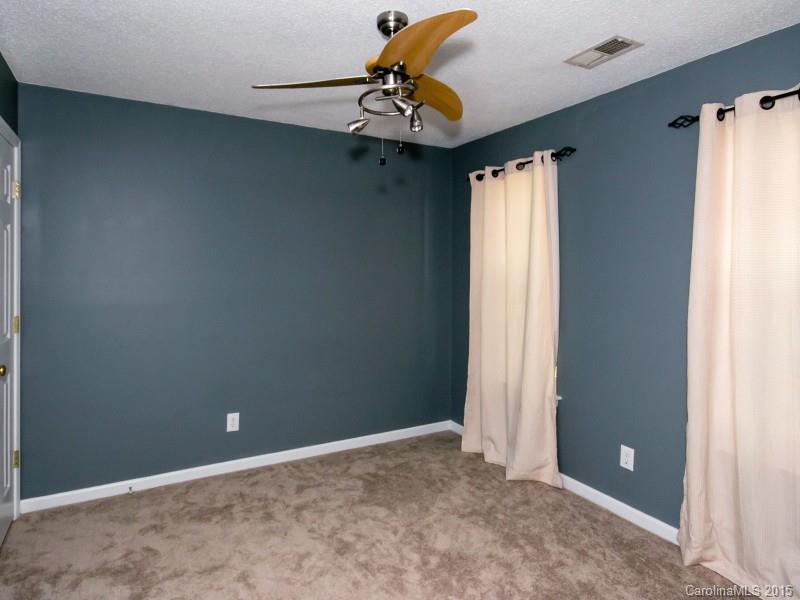 Tall Oaks - Residential