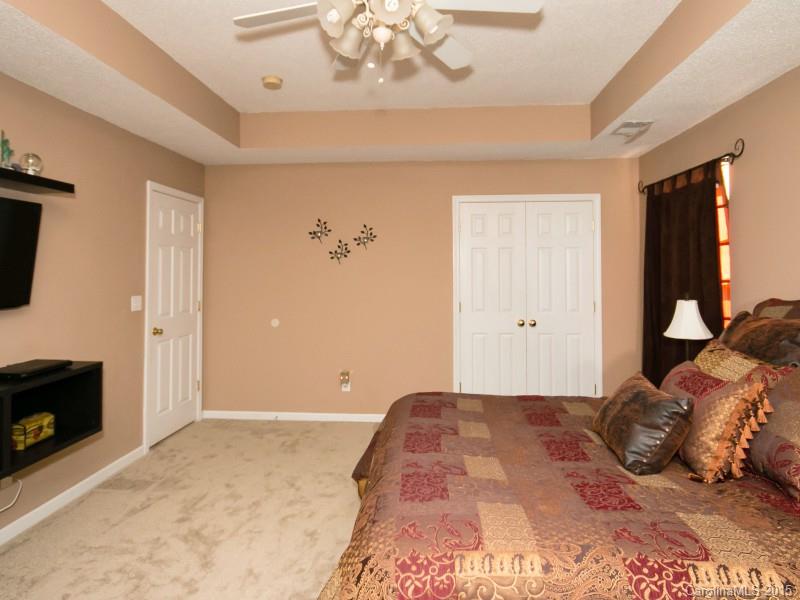 Tall Oaks - Residential