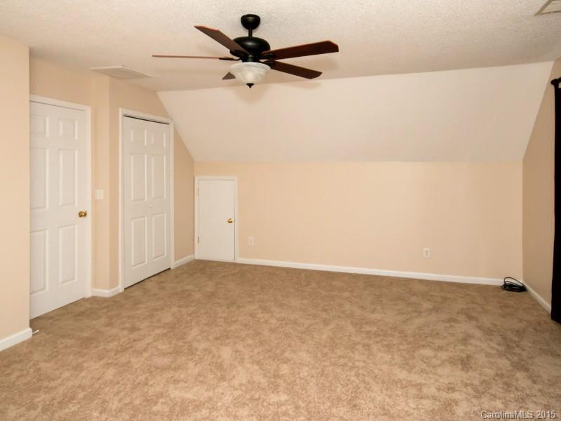 Tall Oaks - Residential