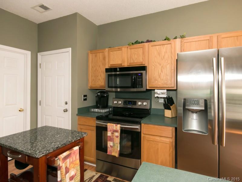 Tall Oaks - Residential